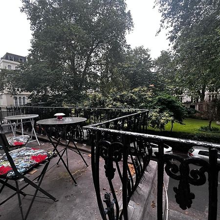 Hyde Park Studio Has Private Balcony With Tranquil Garden View Лондон Екстер'єр фото