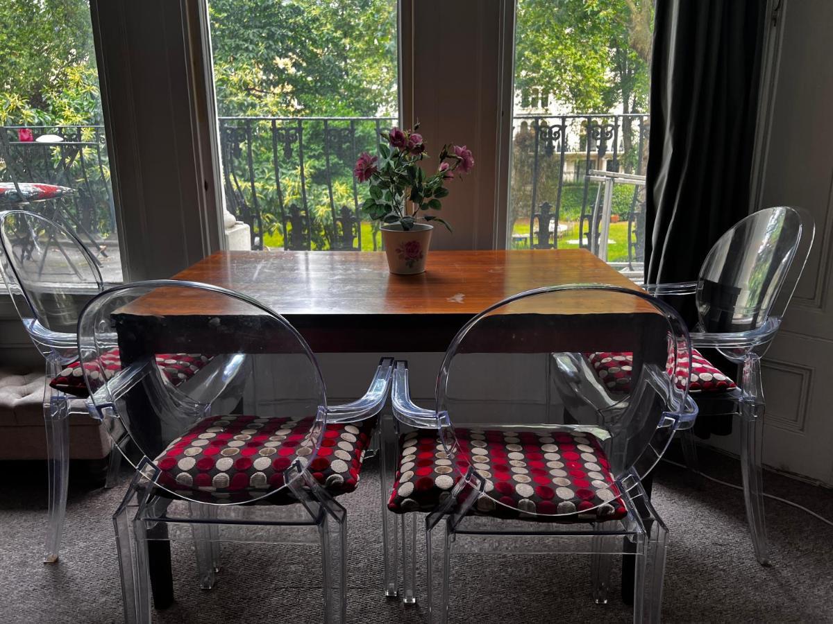 Hyde Park Studio Has Private Balcony With Tranquil Garden View Лондон Екстер'єр фото